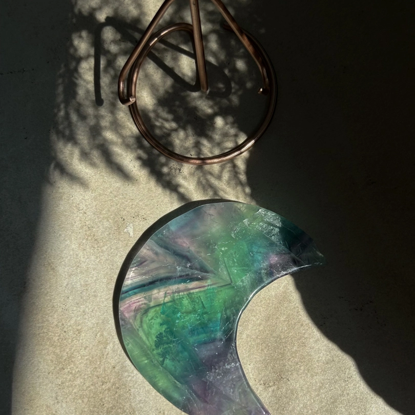 Luna in Fluorite Arcobaleno